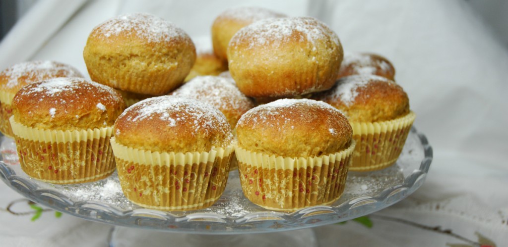 Pączki z mąki orkiszowej, pieczone w piekarniku